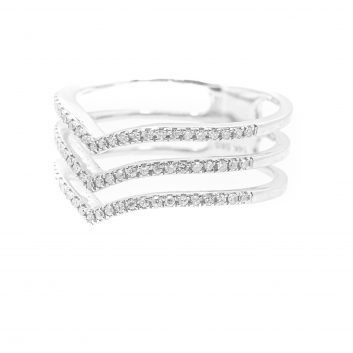 Lady's White Gold 14kt Chevron Fashion Ring Size 7 With 0.25Tw Round Diamonds